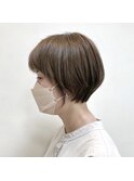 前下がりショートボブ