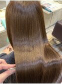 艶と手触り重視の極みカラートリートメント
