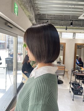 アドア 横浜(ADORE) 【ADORE横浜】おさまるボブ