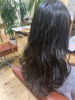 美容室 アイディー i-dee&nbsp;ロングパーマスタイル