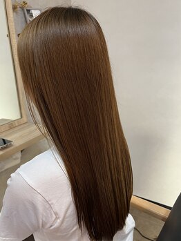 プーパ ヘアーユニ(pupa hair uni)の写真/思わず触りたくなるしなやかな髪へ。一人ひとりの髪の状態を見極めて、生涯続く美しさをご提供＊