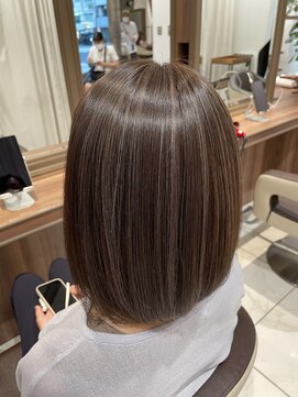 アッシュ 茗荷谷店(Ash) 白髪ぼかしハイライト