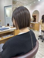 キュオンシア(CUEON. ciea)&nbsp;ミニボブ×オリーブグレージュ