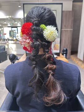 ケーオーエスビューティー(K O S beauty) ツインポニーテール