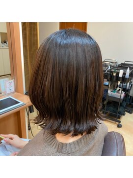 美容室ヒラトヤ 仙北店 20代30代40代アッシュカラー×ナチュラル×小顔×切りっぱなし