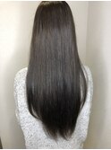 くすみベージュ