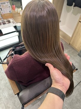 冬におすすめ｜柔らかツヤのオリーブカラー