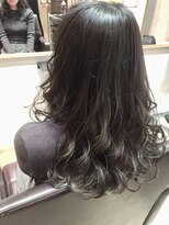 カラーファクトリーゴジュウゴ(color factory55)&nbsp;シルキーグレージュで春ヘアー