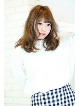 ハーツスタンダード(Hearts Standard) 【フェザーミディ2nd無造作カールイルミナカラー】の秘密♪