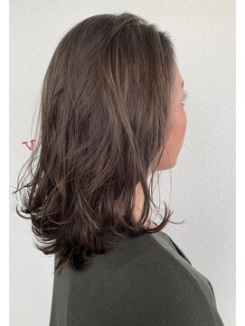 グリー ヘアープロデュース(Gree hair produce) 【Gree津田沼小川真由美】グレージュ☆アッシュ☆セミディ