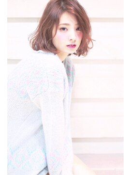 オーロ 緑地公園店(ORO) 黒髪でもイメチェンできる大人可愛いバルーンミディスタイル