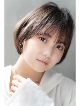 リル 7F 銀座(Rire) 【Rire-リル銀座-】大人美人ショート