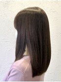 長さを生かしたＩラインシルエット
