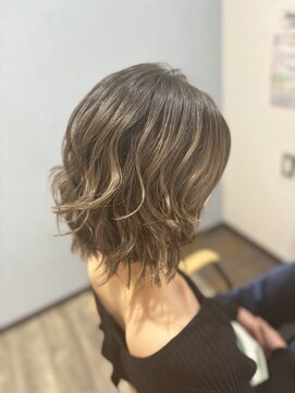 スカイ(SKY) 透明感カラー/髪質改善/縮毛矯正/レイヤーカット/ダブルカラー