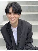 《セットを簡単に》パーマで大人の雰囲気に/韓国マッシュ