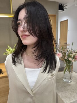 ローレン(LOREN) イメチェン/ホワイトブロンド/外ハネボブ/ワイドバング/栄/久屋