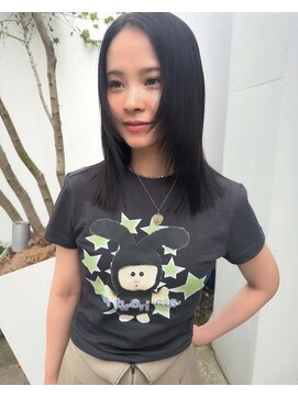 ロマリア(Lomalia) 乾かすだけでキマる髪/黒髪セミロングレイヤー