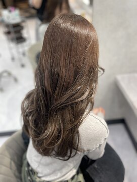 ジーナ 名駅(XENA.) 《YURI104》ブリーチなしカラー/ダブルカラー/オリーブベージュ