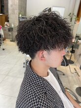 ヴァンクラウドクリエーション(VENT CLOUD creation) ピンだけでつくるツイストスパイラルパーマ