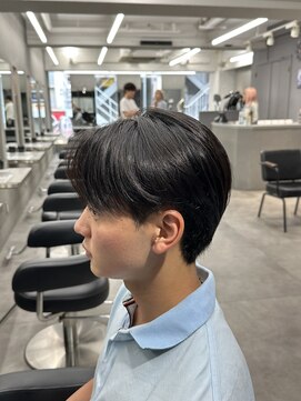 オーバル バイ アピッシュ(OVARL by apish) パーマ落とし/縮毛矯正/ストレートパーマ/原宿/東京/曲がる縮毛