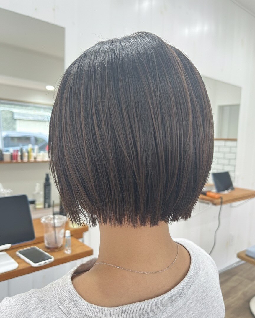 2026年冬】アッシュブラウン ショートの髪型・ヘアアレンジ｜人気順