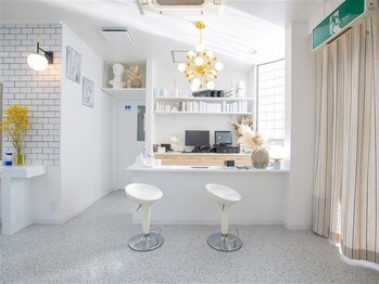 似合わせ前髪×韓国レイヤー LOMARLIE【ロマーリ】倉敷店