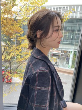 ミラ(MIRA) 顔まわりカット／顔まわりレイヤー／前髪／韓国風顔まわり