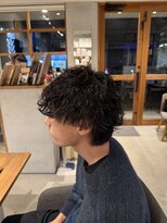 メンズクル(men's quru.)&nbsp;波巻きパーマ波巻きツイストスパイラルパーマメンズウルフ春日井