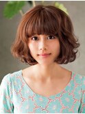 ナチュラルなガーリースタイル