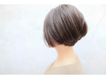 〈上品〉な後ろ姿になり、お洋服の着こなしも楽しくなります！