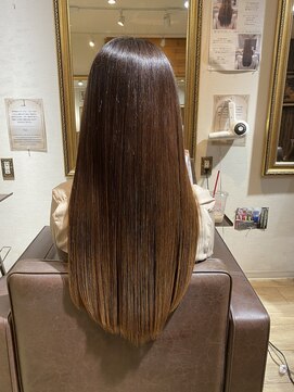 ヴォヤージュ(VOYAGE) 髪質改善縮毛矯正