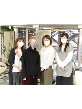 女性だからこそ共感できる、女性ならではの悩みを当スタイリストが丁寧なカウンセリングで解決します！