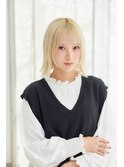 外ハネ/ボブ/ハイトーン/ホワイトベージュ/くびれ/20代30代