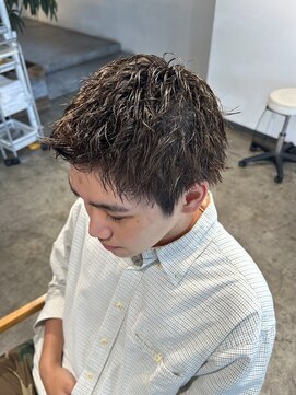 ザ オーダー(THE ORDER) スパイキーショートツイストスパイラルパーマ波巻きスパイラル