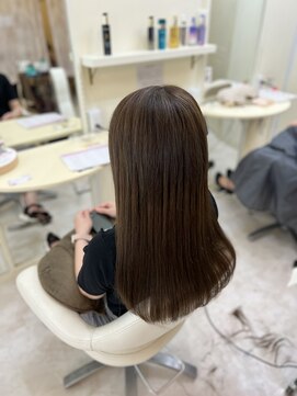 クラナ(clana) 那覇/新都心/ハイトーン/プルエクステ