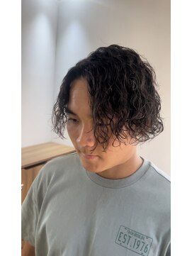 ダブルオオガキ (W-ogaki) 波巻きスパイラルパーママッシュツーブロックメンズパーマ