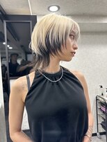 セルン(cerne)&nbsp;【ツートンレイヤーウルフ】