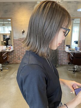 トコラソ 柏店(tocolaso) グレージュシースルーミディ