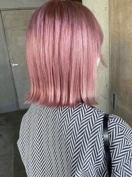 ガーデンヨコハマ(GARDEN YOKOHAMA) ハイトーンホワイトブロンドピンクタッセル外ハネボブイメチェン