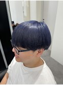 色落ちがシルバーになるネイビー