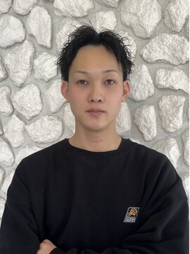 ヴェロ 福井(VeRO) ショートでセンターパートツイスパ