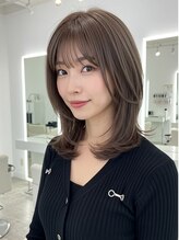 そんな『丸顔』さんにオススメの小顔ヘア&ポイントは？本八幡/ショートボブ/顔周り/レイヤーカット/前髪