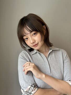 ガーランド (Garland) ☆ミディアムレイヤー/顔まわりカット/オージュアカラー