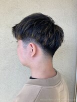 フェリーク ウジヤマダ(feerique UJIYAMADA)&nbsp;ツーブロックショート！［メンズカット,ハイライト］