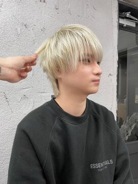 ノット(KNOTT) メンズショートホワイトブロンドブリーチオンカラー