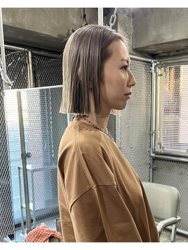 スペック(spec) 大人ボブ/切りっぱなしボブ/ハイトーン/千駄ヶ谷/北参道