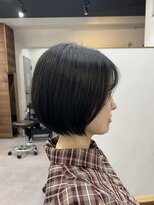 ファーストステップ 表参道(FIRST STEP)&nbsp;20代30代ミニボブ切りっぱなしボブ前髪あり小顔外はねボブ韓国風
