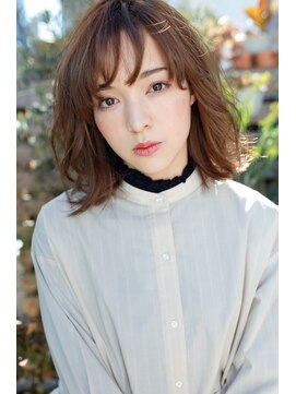 ラフィス ヘアー スワッグ 枚方店(La fith hair swag) 【La fith】 切りっぱなしガーリーミディ