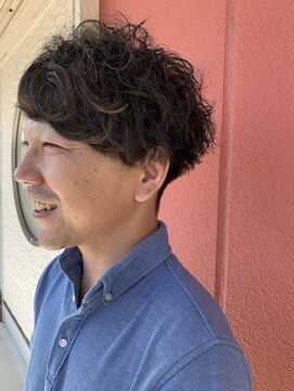 ジェナフレーム(jena frame) さりげなオシャレさMAXなイケメンスタイル