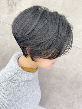 アヴァロン(AVALON) 30.40代にオススメ×前髪なしショート